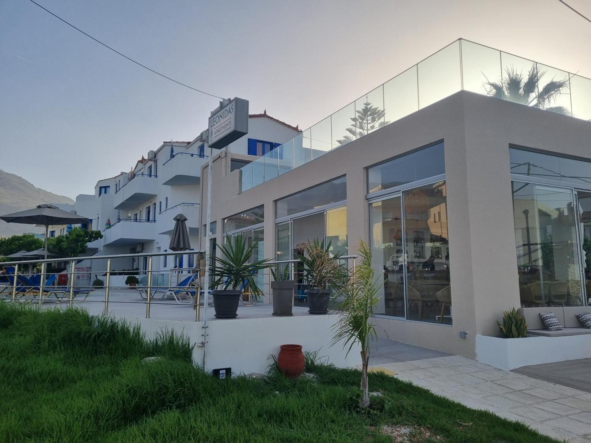 Leonidas Studios & Apartments Jeorjoúpoli Eksteriør bilde